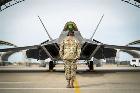 F-22 Raptor deployment