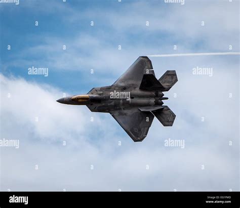 F-22 Raptor maneuverability