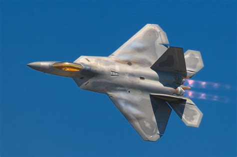 F-22 Raptor on ramp