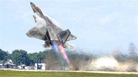 F-22 Raptor Takeoff and Landing