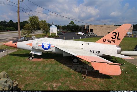 Grumman F11 Tiger armament