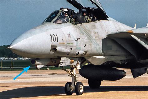 F-14 Tomcat close-up