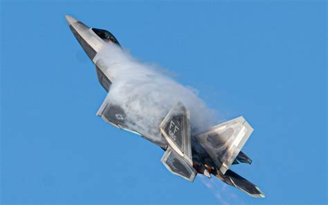 F-22 Raptor performing at night