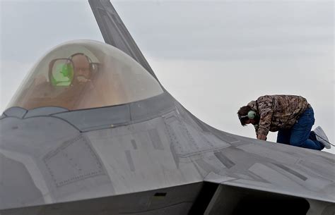 F22 Raptor Jet Maintenance and Upgrades