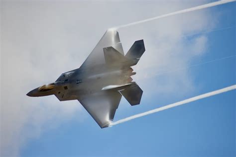 F-22 Raptor taking off