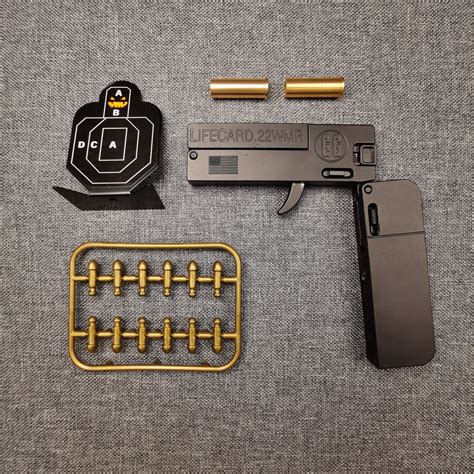 Folding Credit Card Gun Design