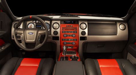 Ford F-150 SVT Raptor Interior Features