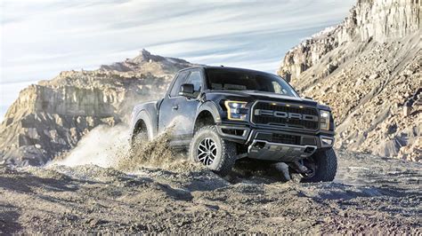 Ford F-150 SVT Raptor Off-Road Capabilities