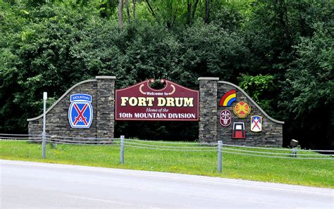 Photograph of tourists visiting Fort Drum