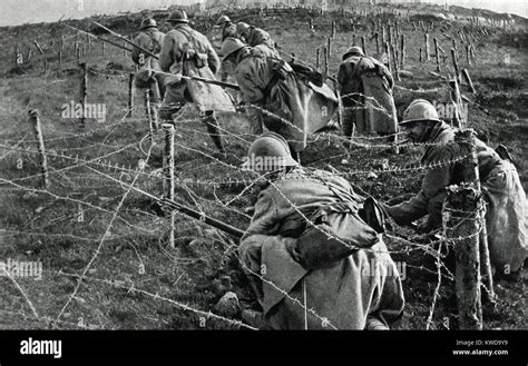 French soldiers on the battlefield