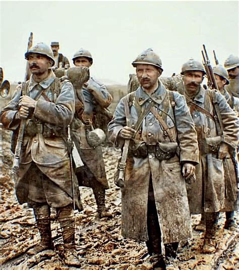 French soldiers returning home