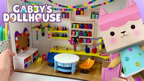 Gabby's Dollhouse Fun Activities DIY Dollhouse