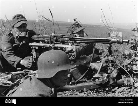 German Machine Gun Teams