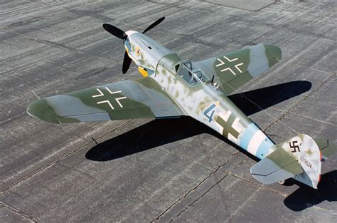 German Albatros D.V fighter plane in a museum