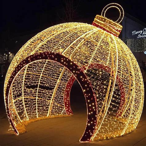 Giant Outdoor Christmas Lights Display