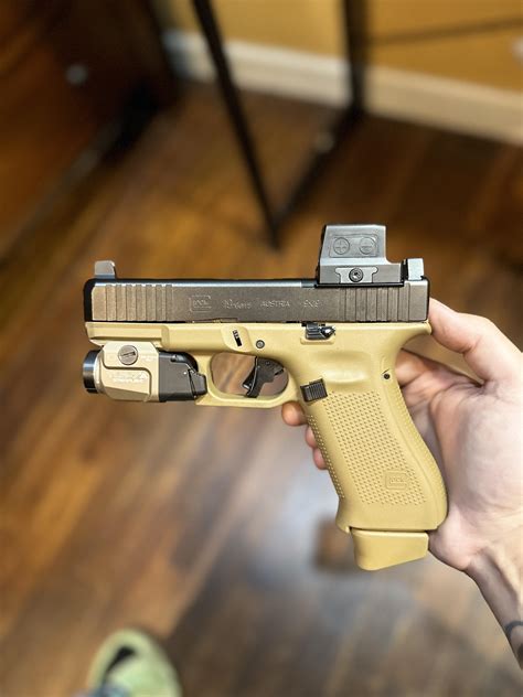 Glock 19 slide image 9