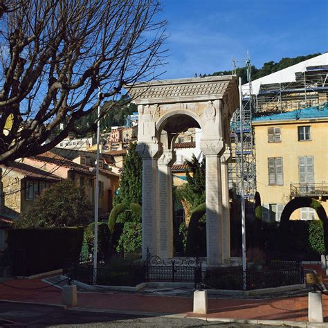 Grasse Monuments