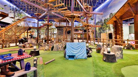 Great Wolf Lodge Mini-Golf