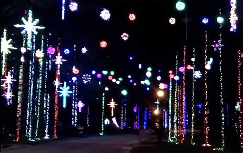 Green Bluff Holiday Lights