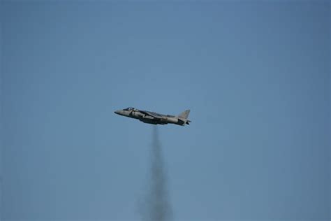 Harrier Jet Transitioning Image 5