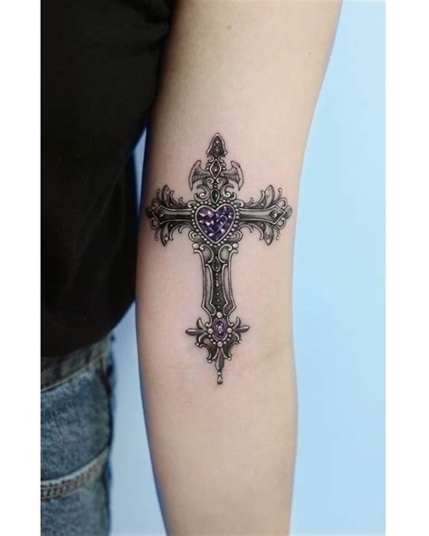 How to Apply Inkbox Temporary Cross Tattoo Designs