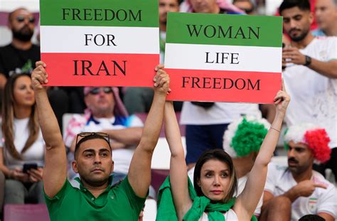 Protesters in a foreign country showing solidarity with Iranian protesters