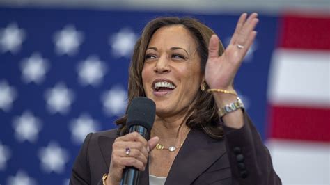 Kamala Harris Speaking in the Senate