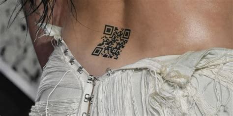 Katy Perry's QR Code Tattoo