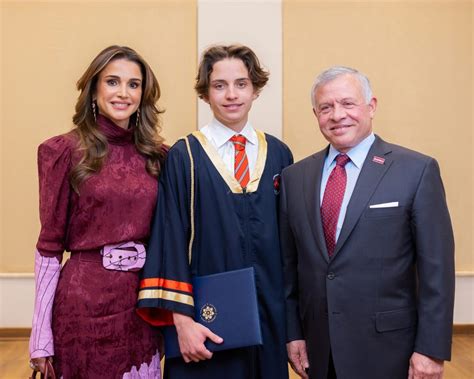 King Abdullah II Visiting School