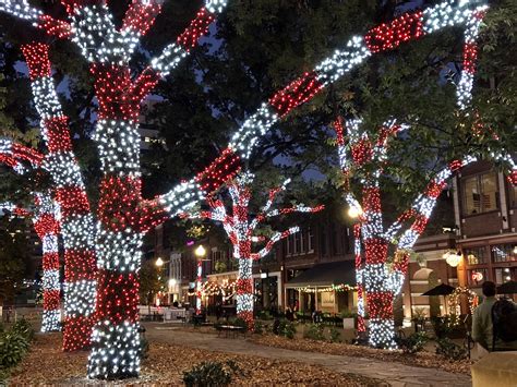 Knoxville's Holiday Lighting