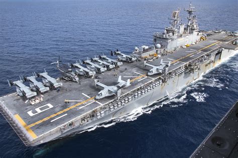 LHD-6 Bonhomme Richard Amphibious Assault Ship