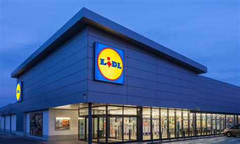 Lidl store exterior