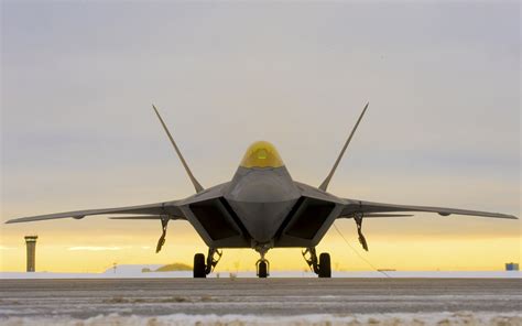 Lockheed F-22 Raptor in flight