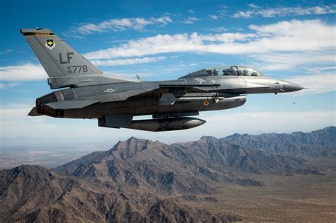 Luke AFB F-16 Photos