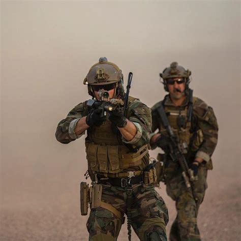 MARSOC operator conducting training