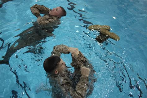 Marine Corps Combat Water Survival Test Image 4