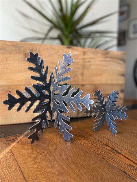 Metal Snowflake Ornaments