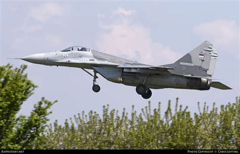 Mikoyan-Gurevich MiG-29 in flight