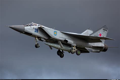 Mikoyan-Gurevich MiG-31