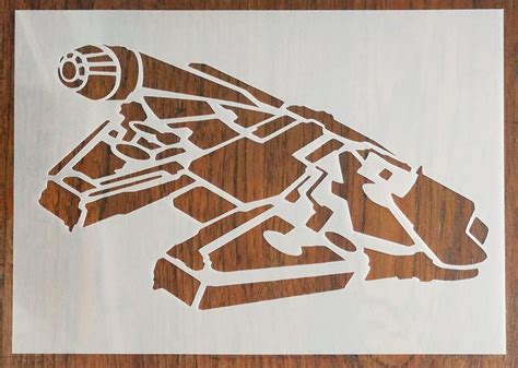 Millennium Falcon Silhouette Stencil