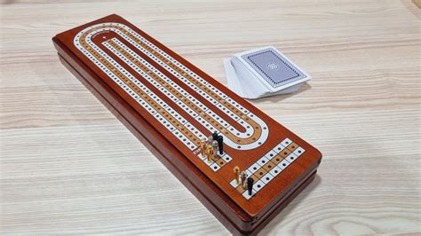 Modern cribbage board