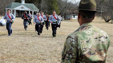 National Guard recruits