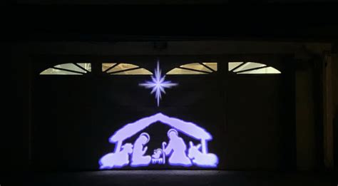 Nativity Scene with Projections