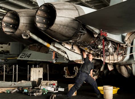 Navy Aviation Mechanics Careers