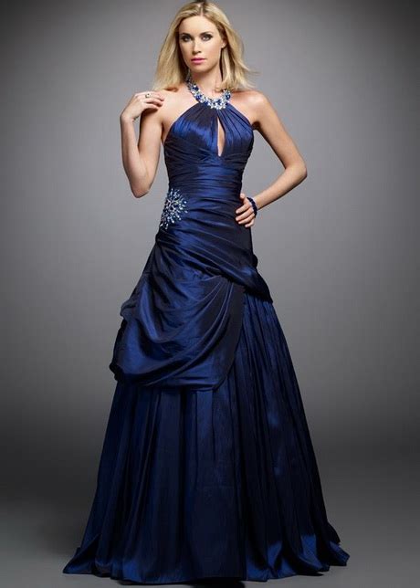 Navy Blue Formal Dress Styling Tips