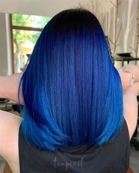 Navy Blue Hair Style