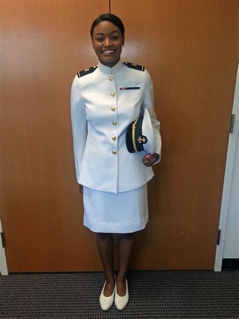 Navy Dress Uniform Image 2