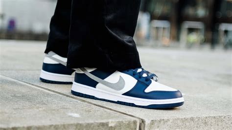 Navy Dunk Styles