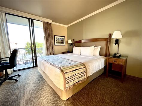 Navy Lodge Coronado Accommodation Options