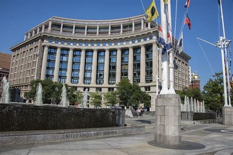 Navy Memorial Overview